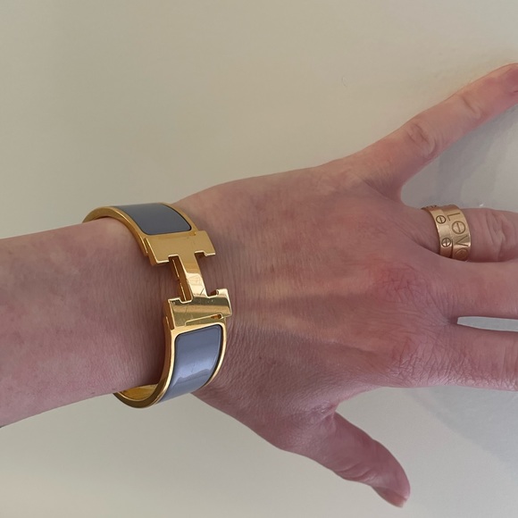 Hermes Jewelry - 🎉Host Pick Hermès Clic Clac H bracelet 🎊 best in jewelry+accessories
